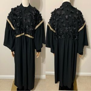 Black with Gold and Puff Flowers Arab Traditional Dress / Abaya